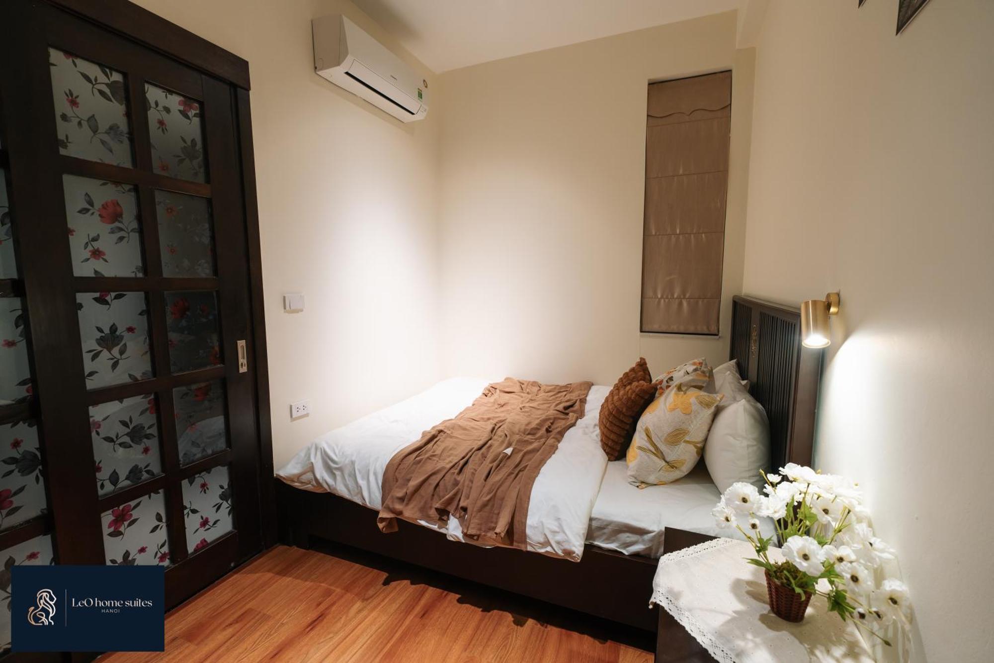 High-Ser Apartment -2Br - Niceview - Parking - Spacious - In Center ฮานอย ภายนอก รูปภาพ